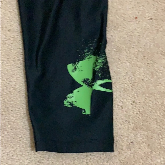 UA Bundle. Top and Crops size XS - Picture 5 of 5